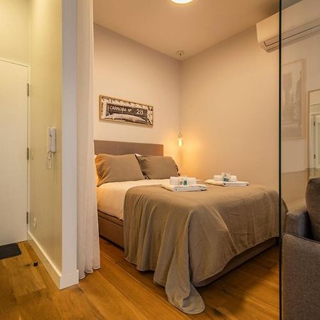 Ferienwohnung Upscale & Trendy Flat In The Center Lissabon Exterior foto
