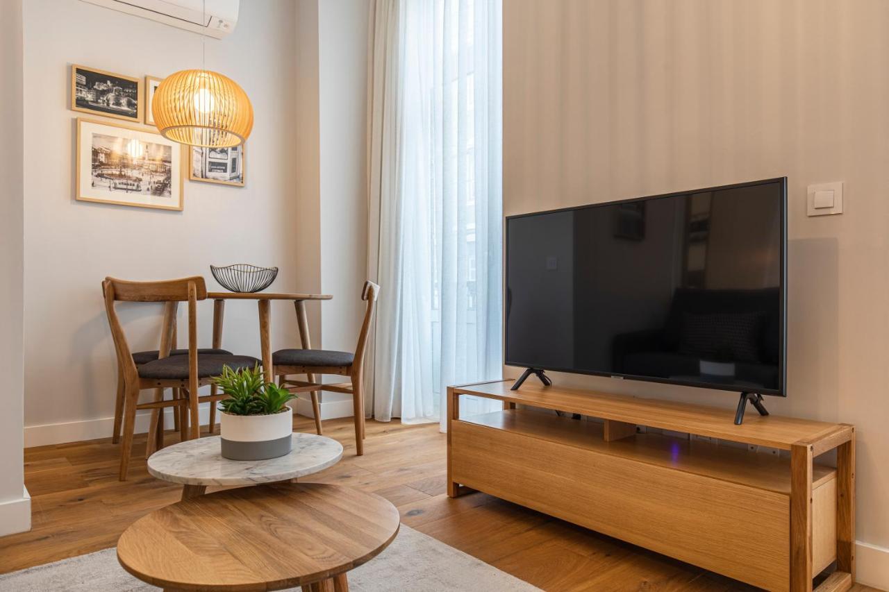 Ferienwohnung Upscale & Trendy Flat In The Center Lissabon Exterior foto